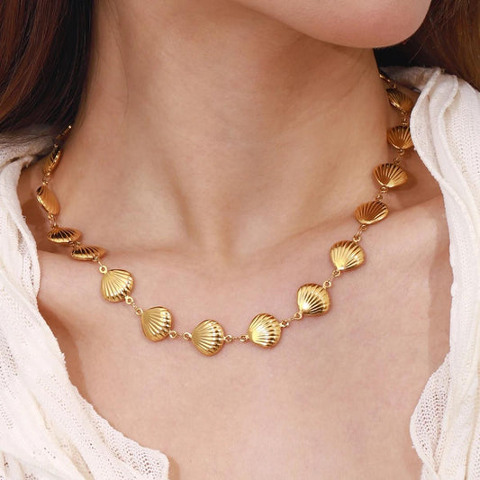 Golden Seashell Elegance