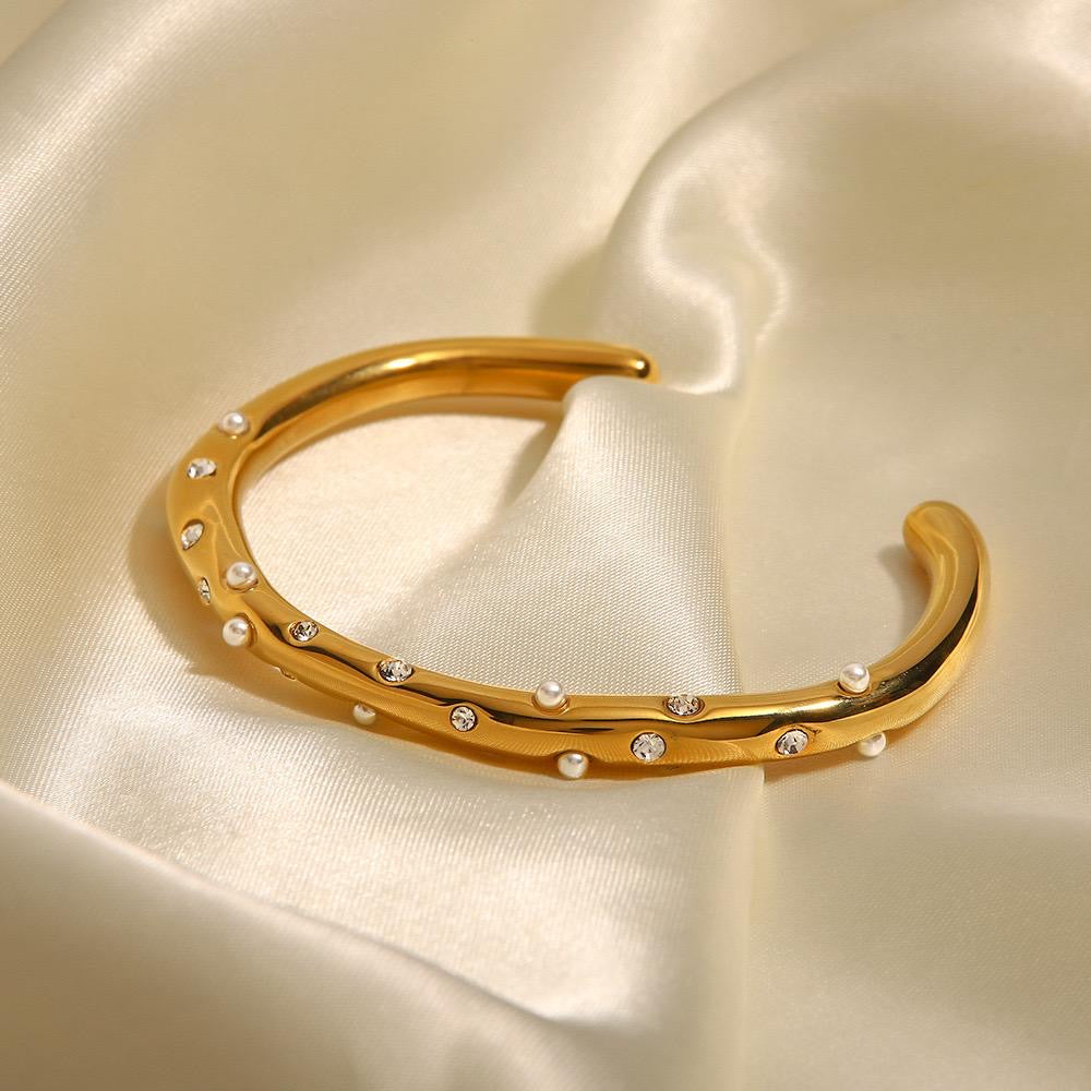 Celseste Pearl & Crystal Cuff